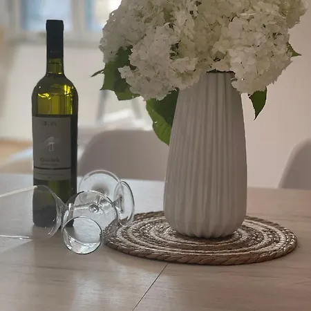 R&B Apartment City Center Охрид Екстериор снимка